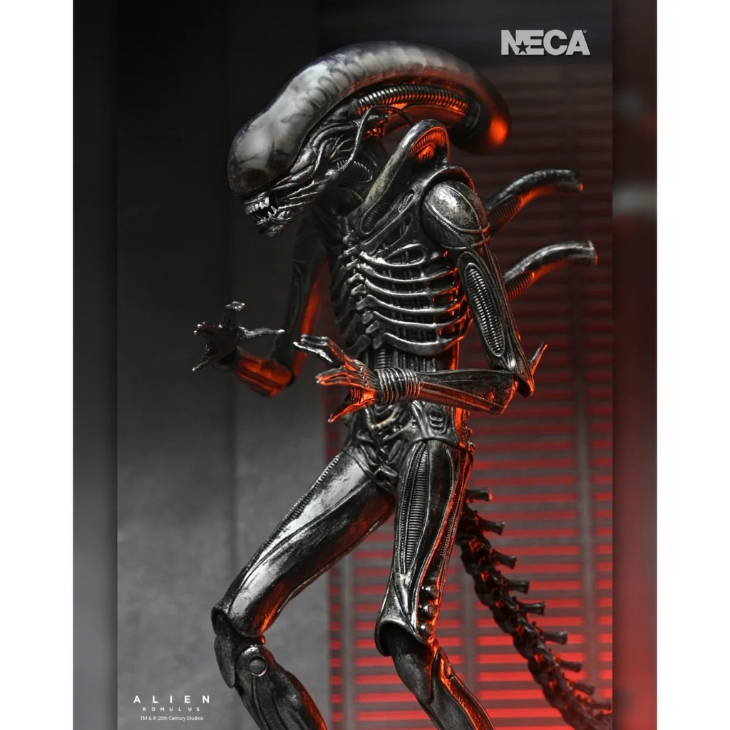 NECA Alien Romulus Ultimate Xenomorph XX121 7" Action Figure