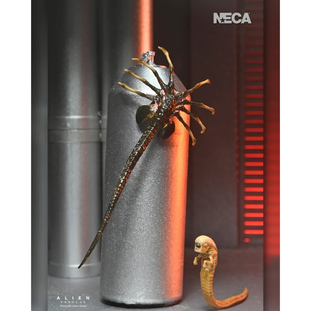 NECA Alien Romulus Ultimate Xenomorph XX121 7" Action Figure