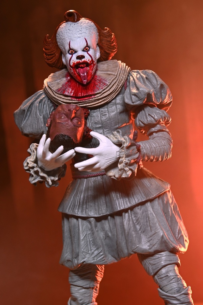 Welcome to Derry - 7  Scale Action Figure - Ultimate Pennywise