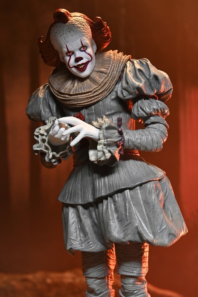 Welcome to Derry - 7  Scale Action Figure - Ultimate Pennywise