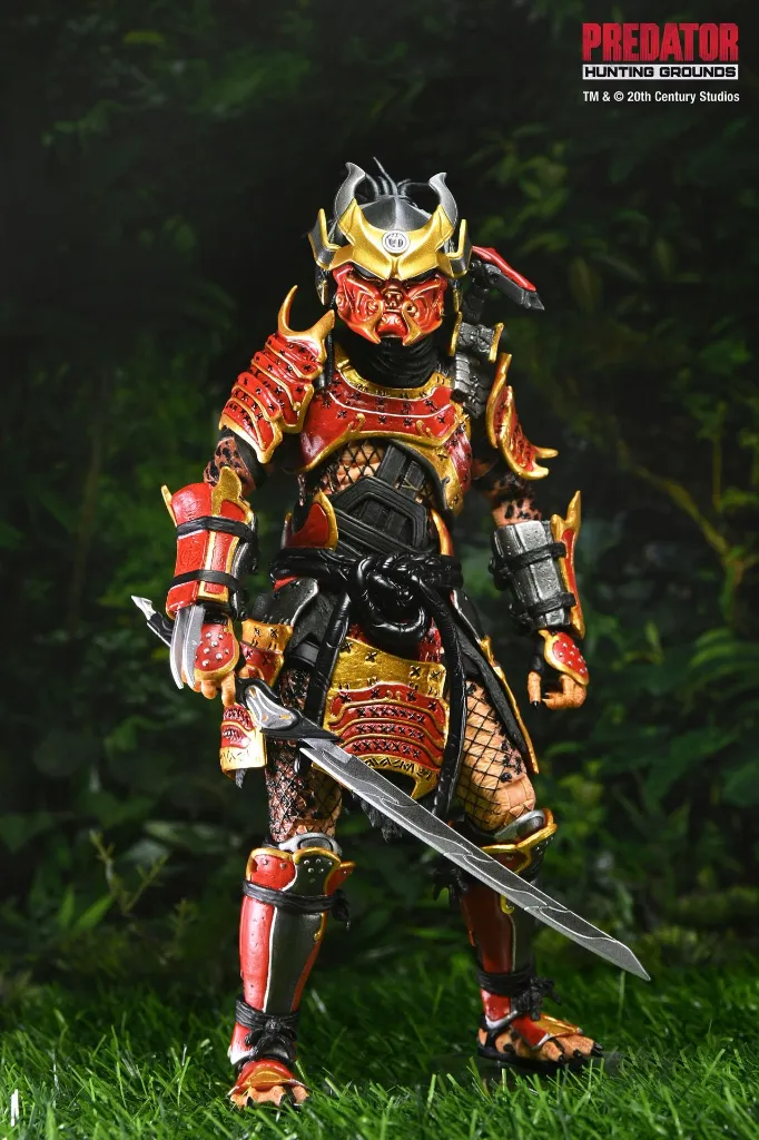 hr_neca51420-01_b.webp