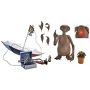 NECA - E.T. - 40th Anniversary Deluxe E.T. Ultimate 7 Action Figure with LED Chest