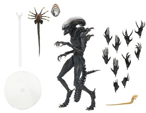 NECA Alien: Romulus Scorched Xenomorph Ultimate Action Figure with Facehugger and Chestbursters (7 )