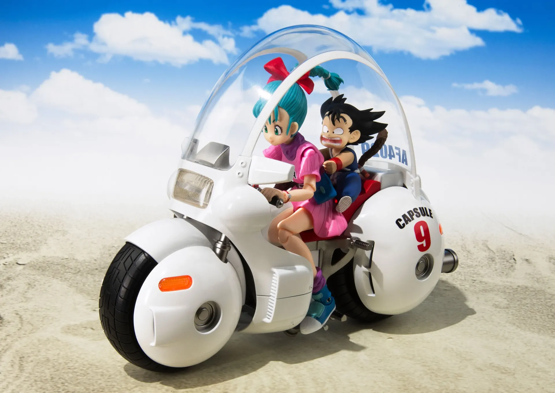 Bulma's Motorcycle Hoipoi Capsule No.9 S.H.Figuarts Dragon Ball BANDAI Figure
